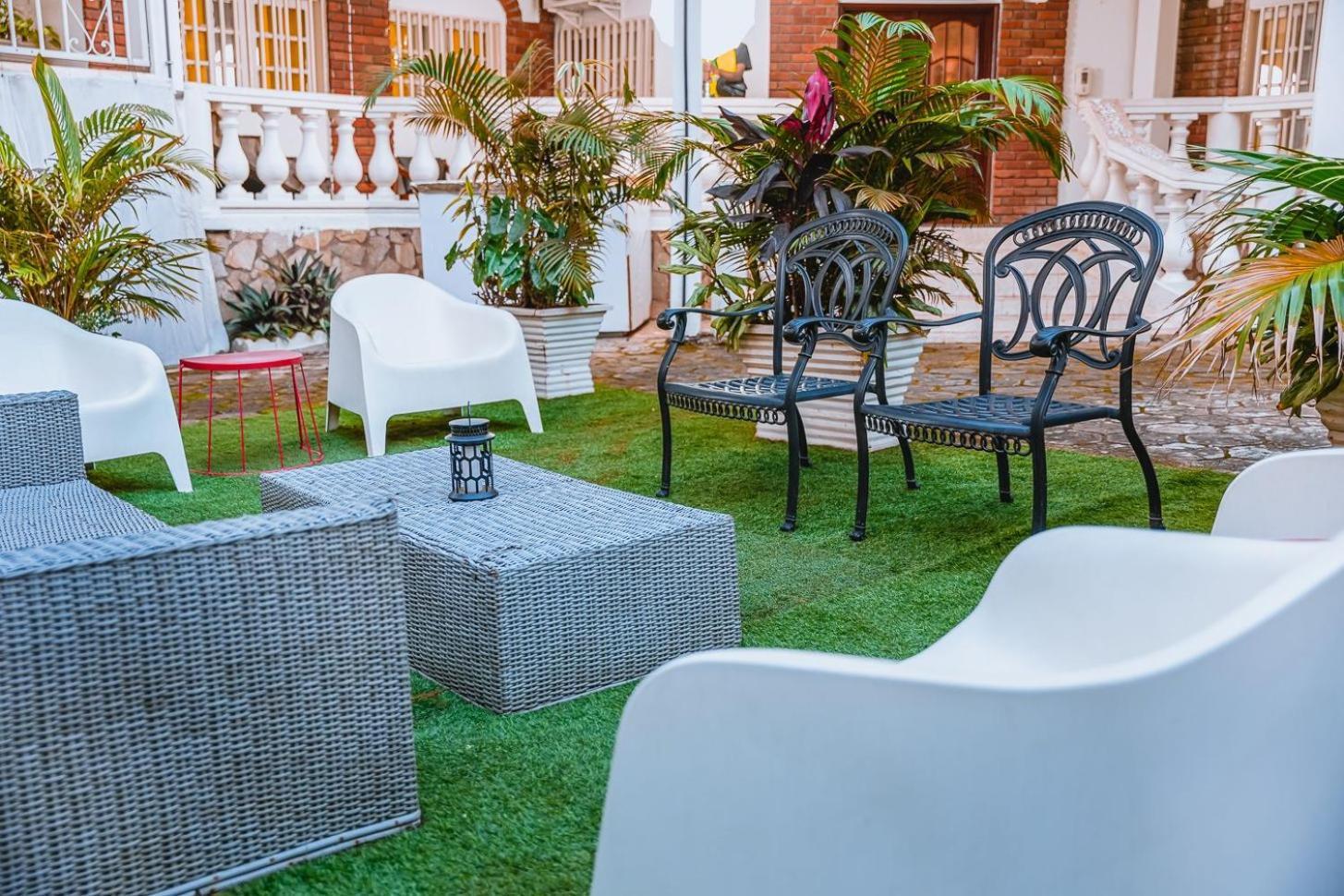 Les Residences De La Providence - Appart Hotel Yaoundé Kültér fotó
